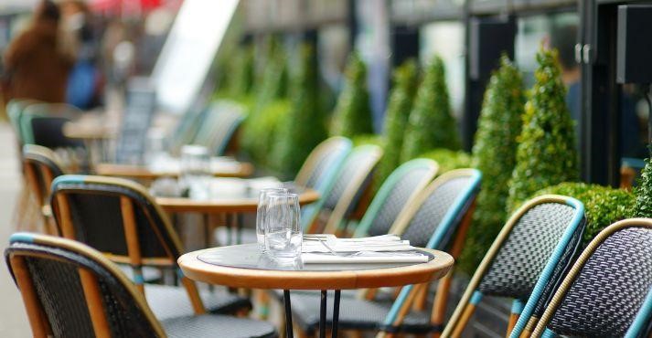 Traditional-cafe-seating Traditional-cafe-seating