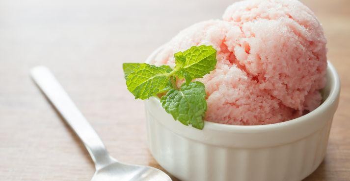 Fruit-milk-sherbet Fruit-milk-sherbet